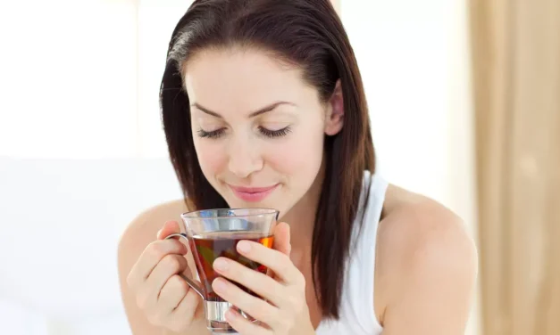 Mengapa Teh Bukan Pilihan Terbaik Saat Sahur Dan Berbuka?