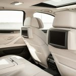 Merawat Interior Mobil Selalu Bersih Dan Wangi, Berikut Tipsnya