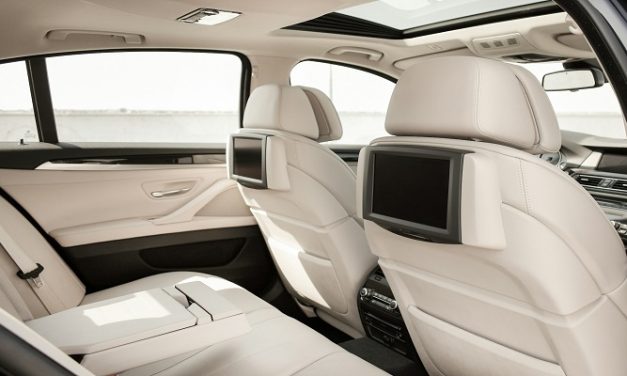 Merawat Interior Mobil Selalu Bersih Dan Wangi, Berikut Tipsnya