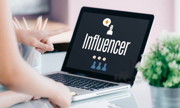 Peran Influencer Dunia Maya Untuk Kehidupan Sehari Hari Fans