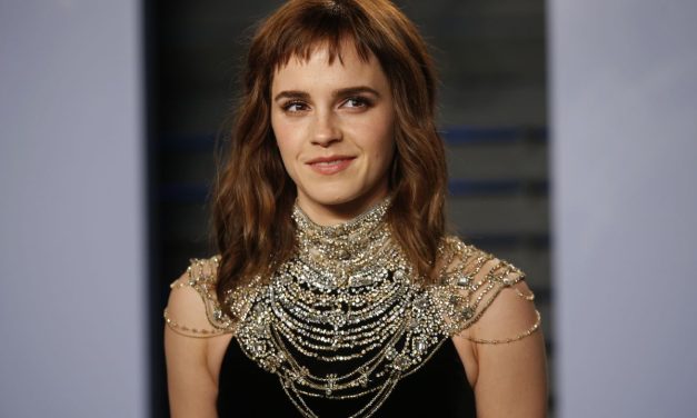 Emma Watson Sukses Melalui Karir Aktingnya Di Film Harry Potter