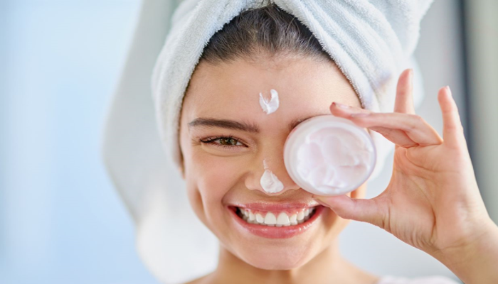 Faktanya Manfaat Dari Krim Moisturizer Ternyata Sangat Banyak!