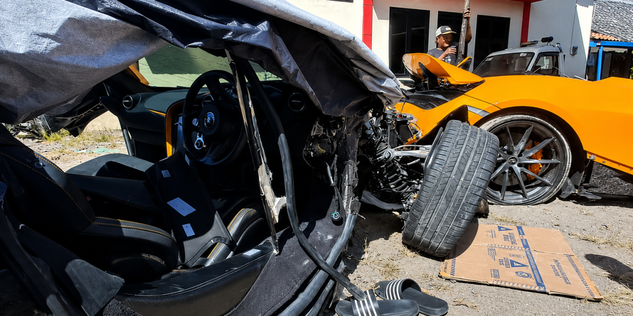 Tabrak Tiang Hingga Mclaren Terbelah, Andra ST Kondisi Mabuk!