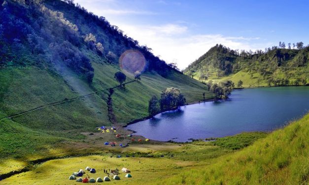 Keindahan Ranu Kumbolo Dan Keajaiban Di Puncak Semeru
