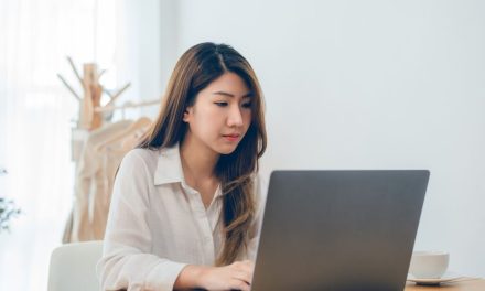 Membangun Karir Yang Sukses Di Dunia Digital
